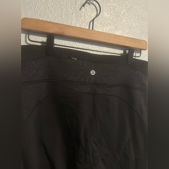 Lululemon leggings - Picture 3 of 7